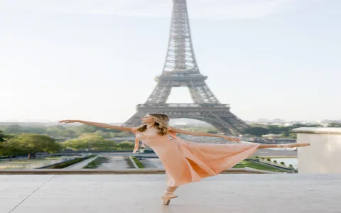 a pink dress dream interpretation